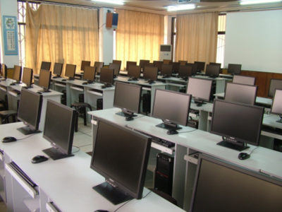 旅游學(xué)院實(shí)驗(yàn)場(chǎng)地和設(shè)備資料